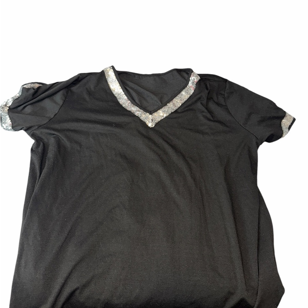 Black V-Neck Short Sleeve Top with Silver Sequin Trim